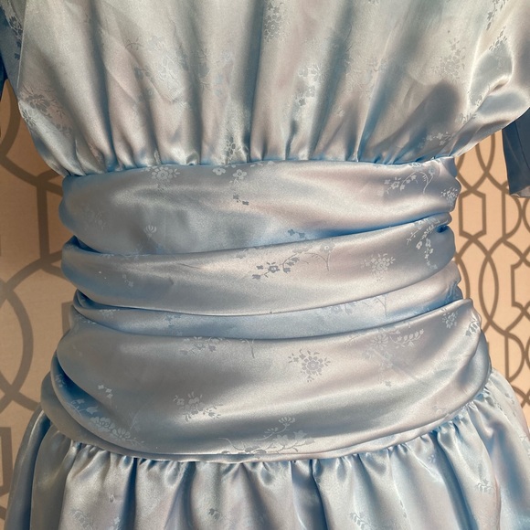 Retro bridesmaid or prom dress - Picture 4 of 4